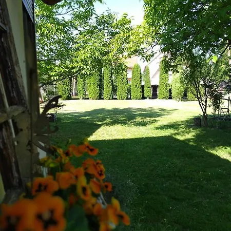 Doere Vendeghaz Apartman Bakonyszentlászló